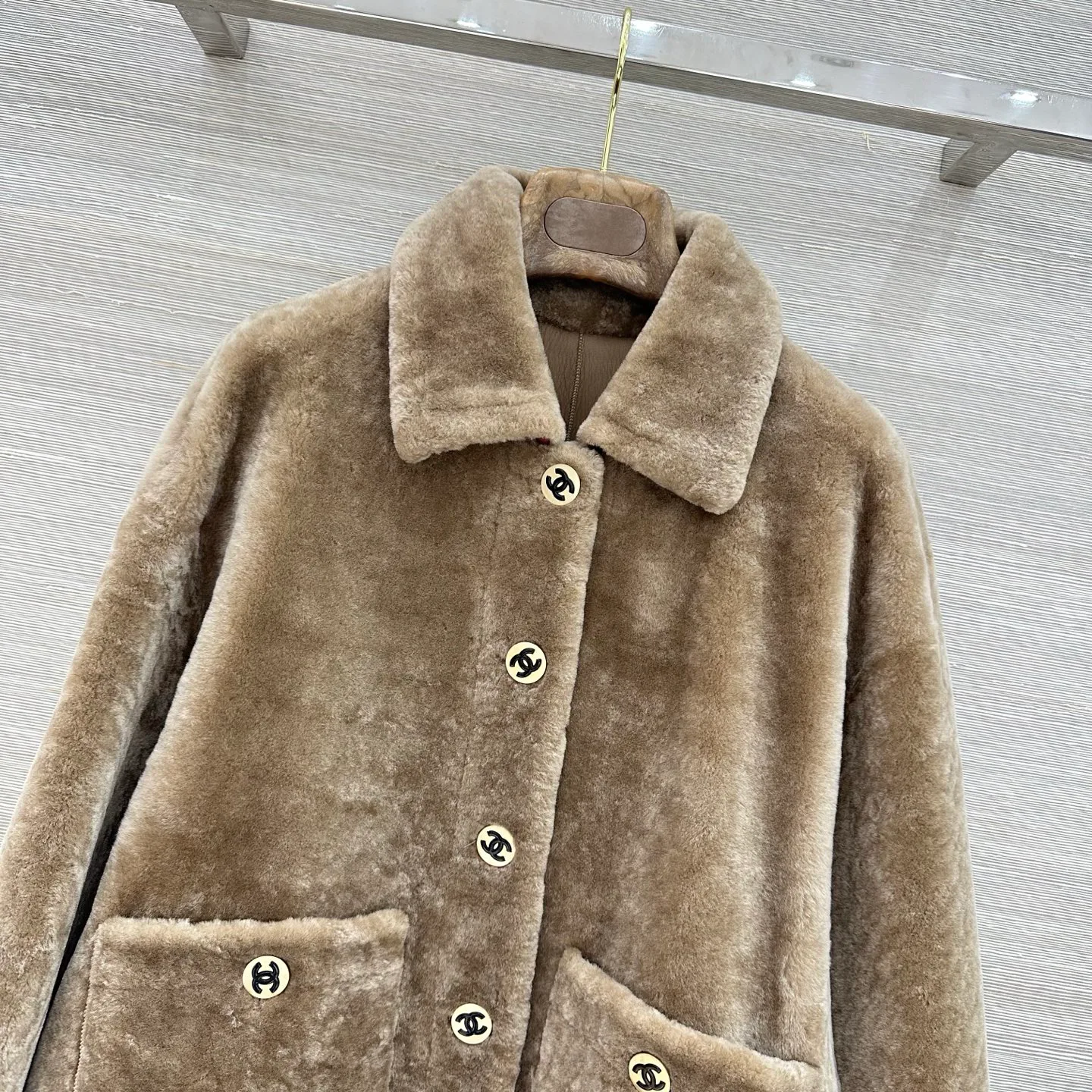 Women's Leather Jackets And Sheepskin Coats CHANEL 18230384