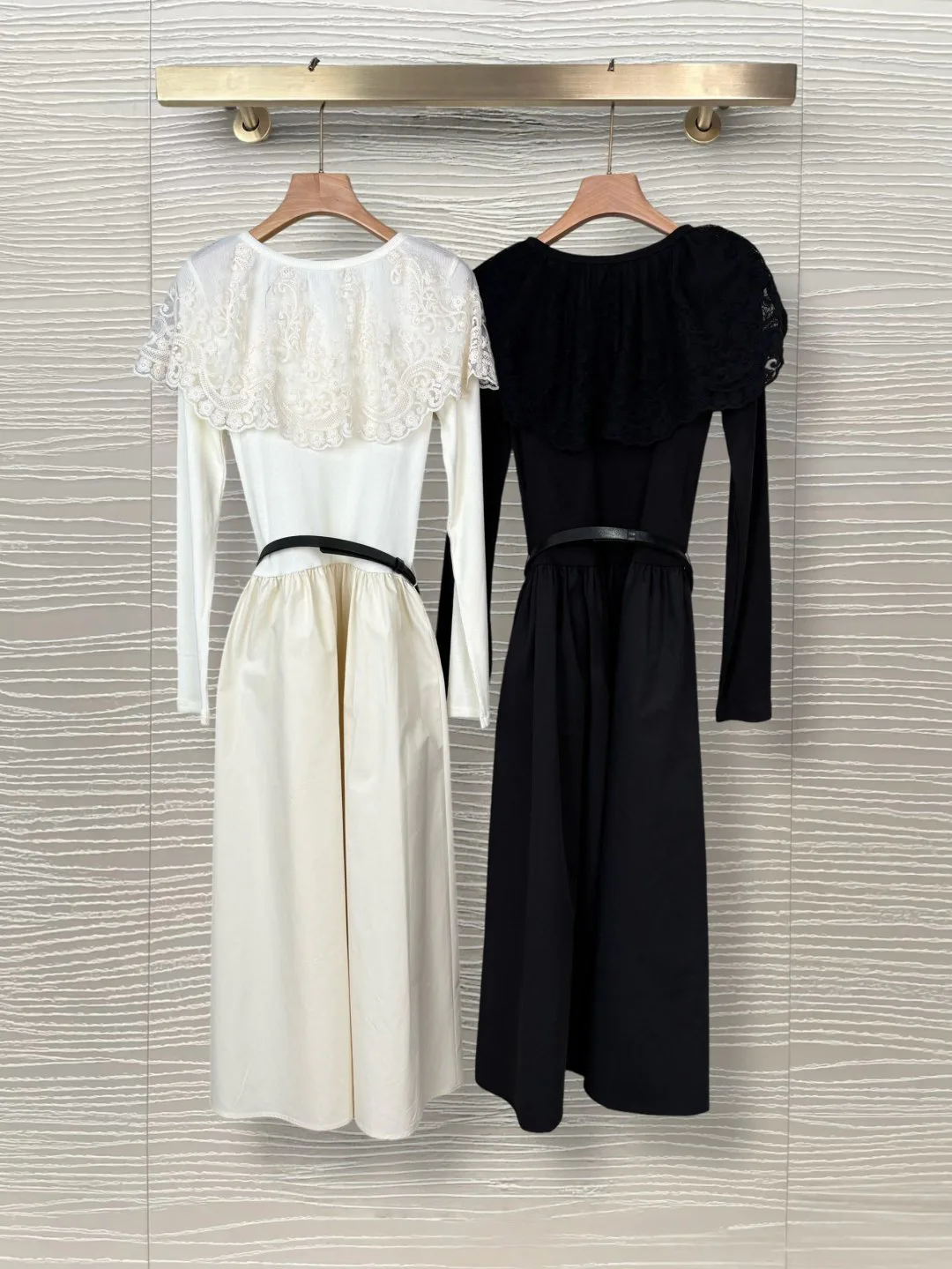 Платья Женские Christian Dior 18561529