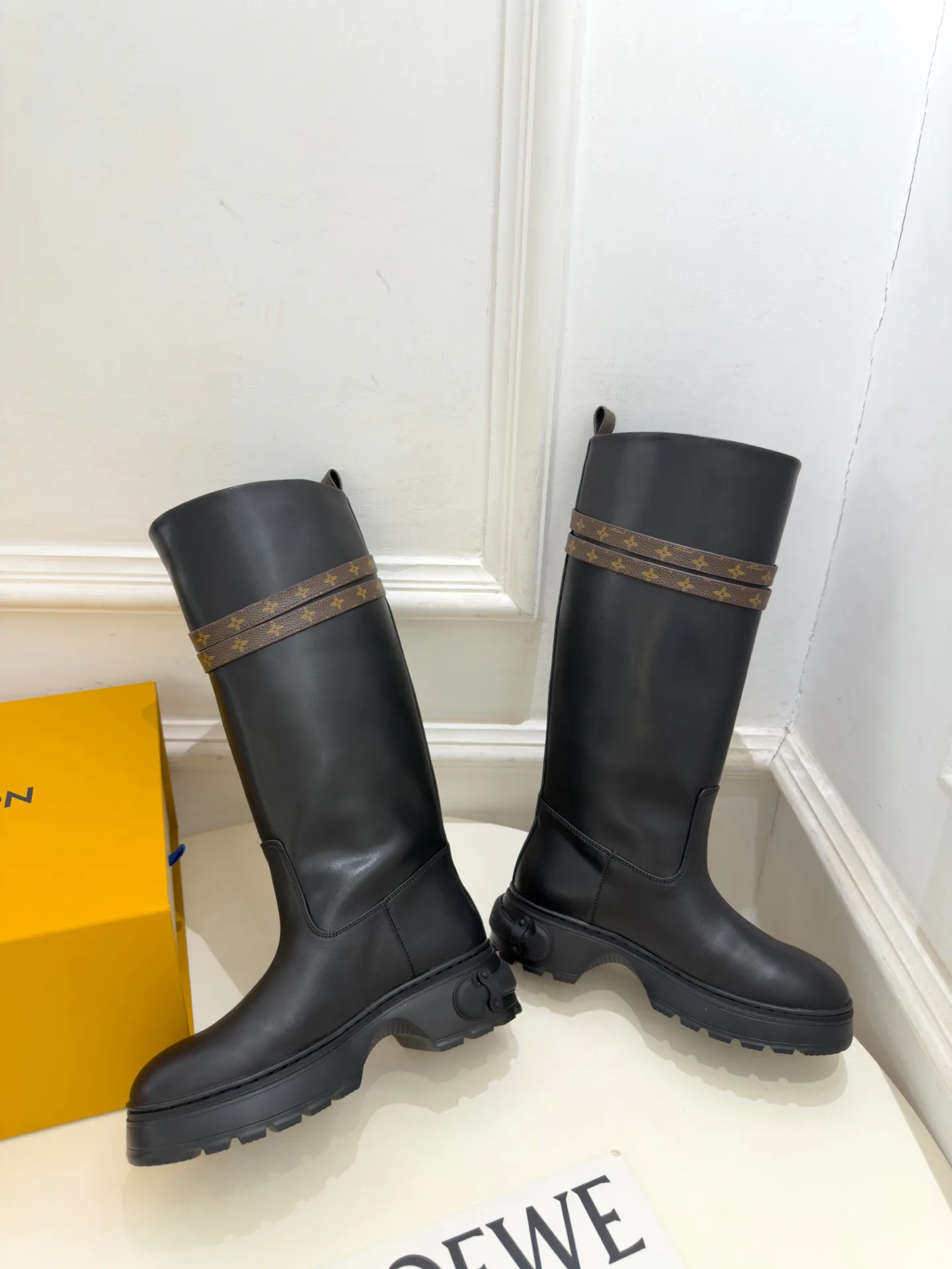 Women's Boots LOUIS VUITTON 18370300