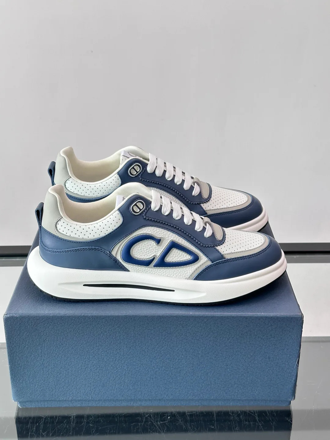 Men's Sneakers CHRISTIAN DIOR 18102351