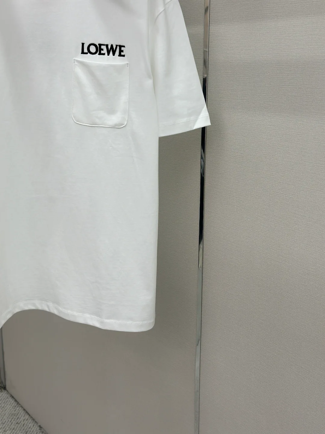 Women's T-Shirts LOEWE 18191139