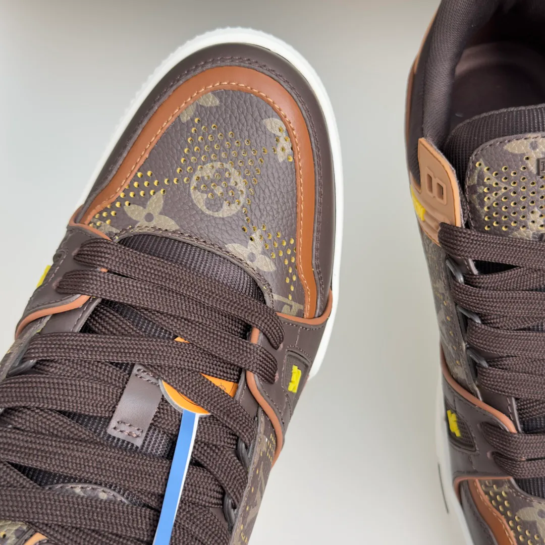 Men's Sneakers LOUIS VUITTON 17772027