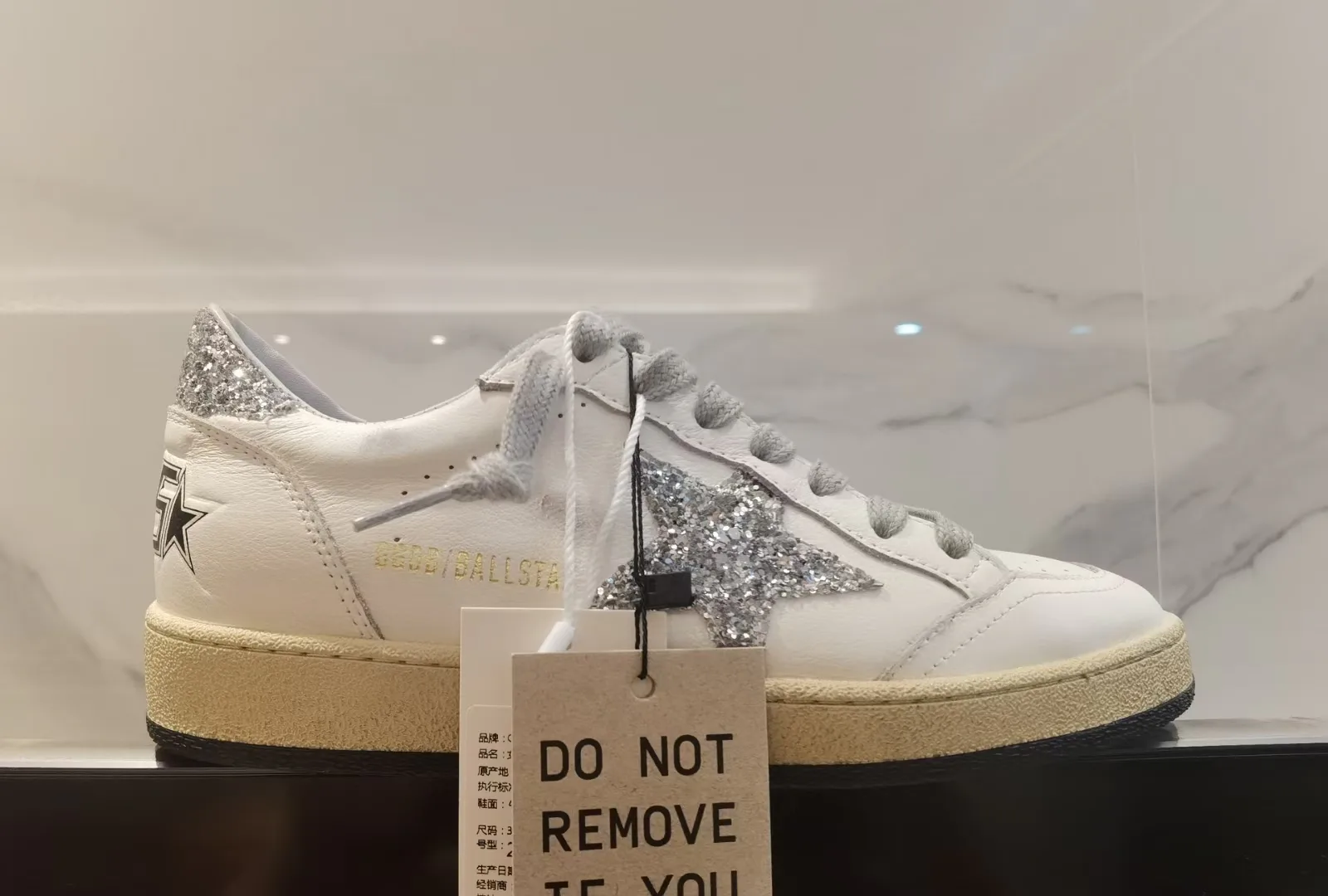 Women's Sneakers GOLDEN GOOSE 16995676