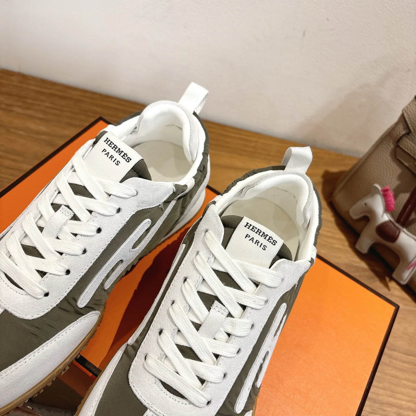 Women's Sneakers HERMES 17886088