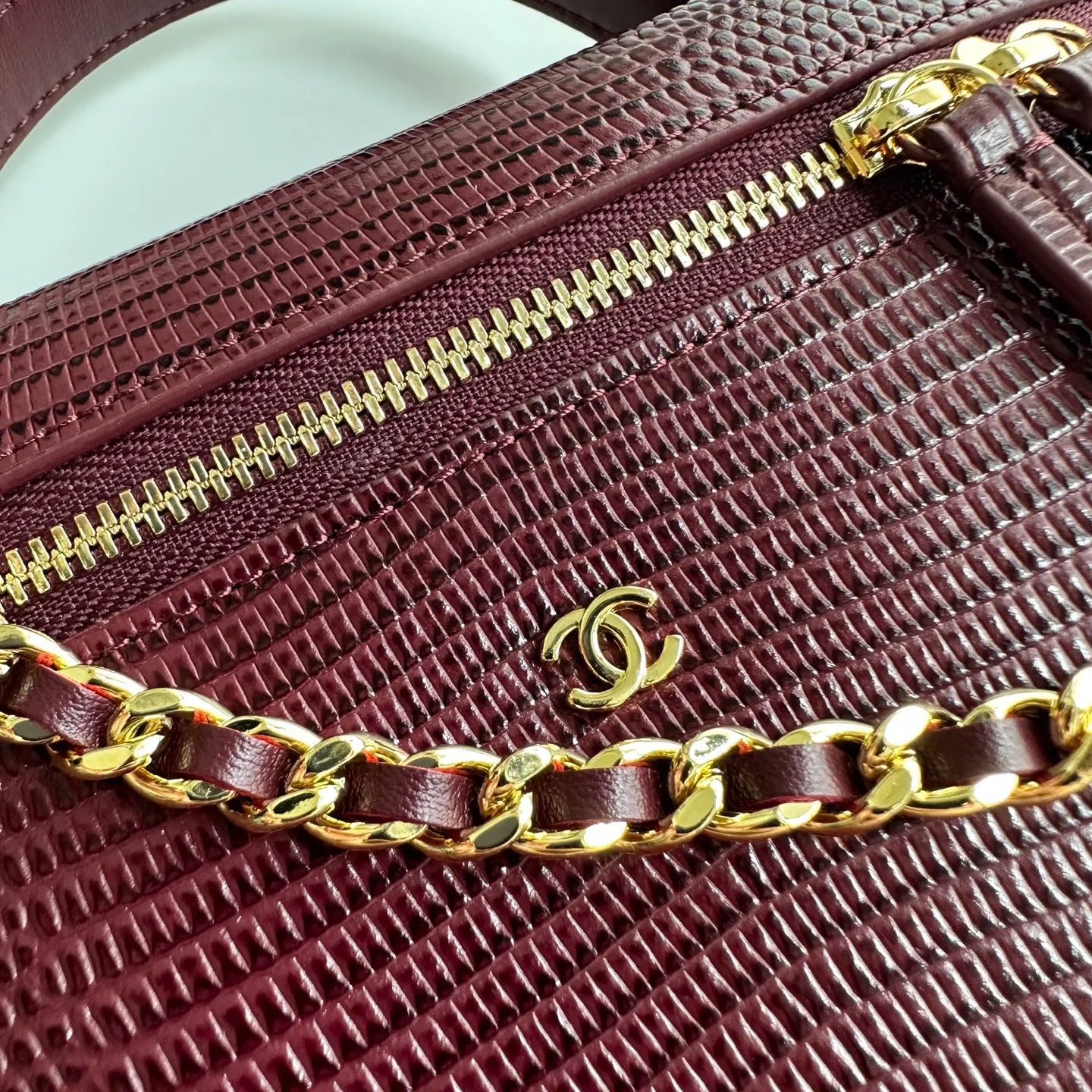 Women's Classic Handbags CHANEL 17364545