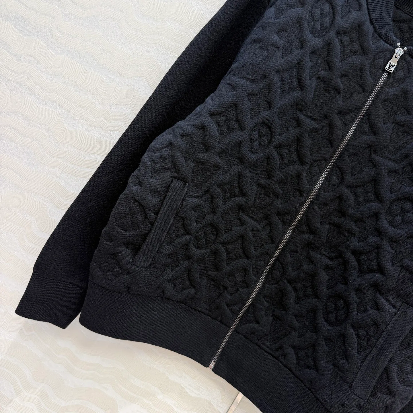 Women's Jackets And Down Jackets LOUIS VUITTON 18439432