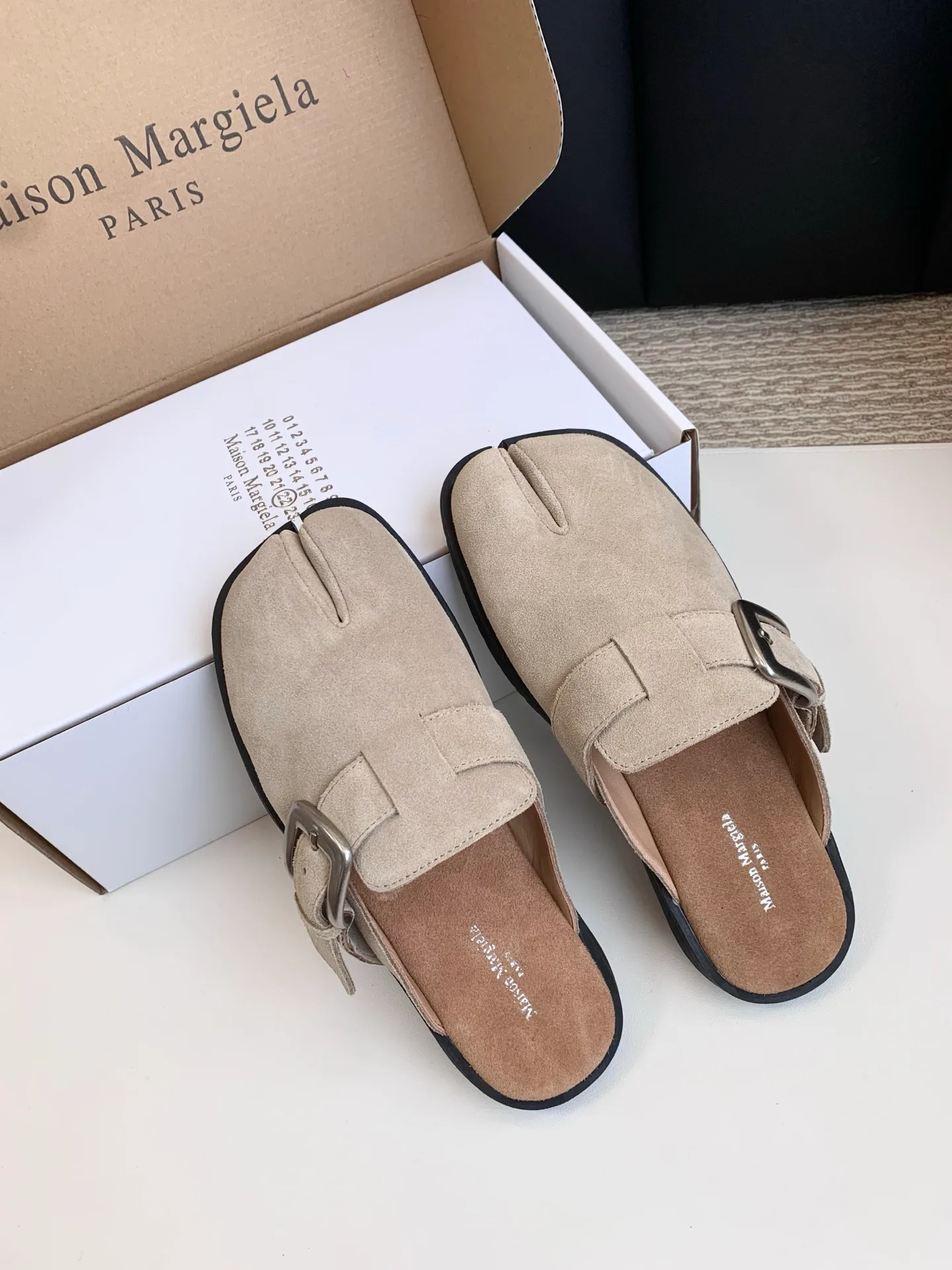 Women's Mules And Clogs MAISON MARGIELA 17195895