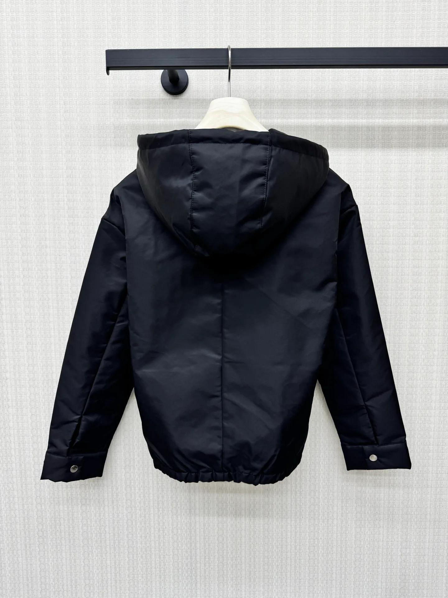 Women's Jackets And Down Jackets PRADA 18204533
