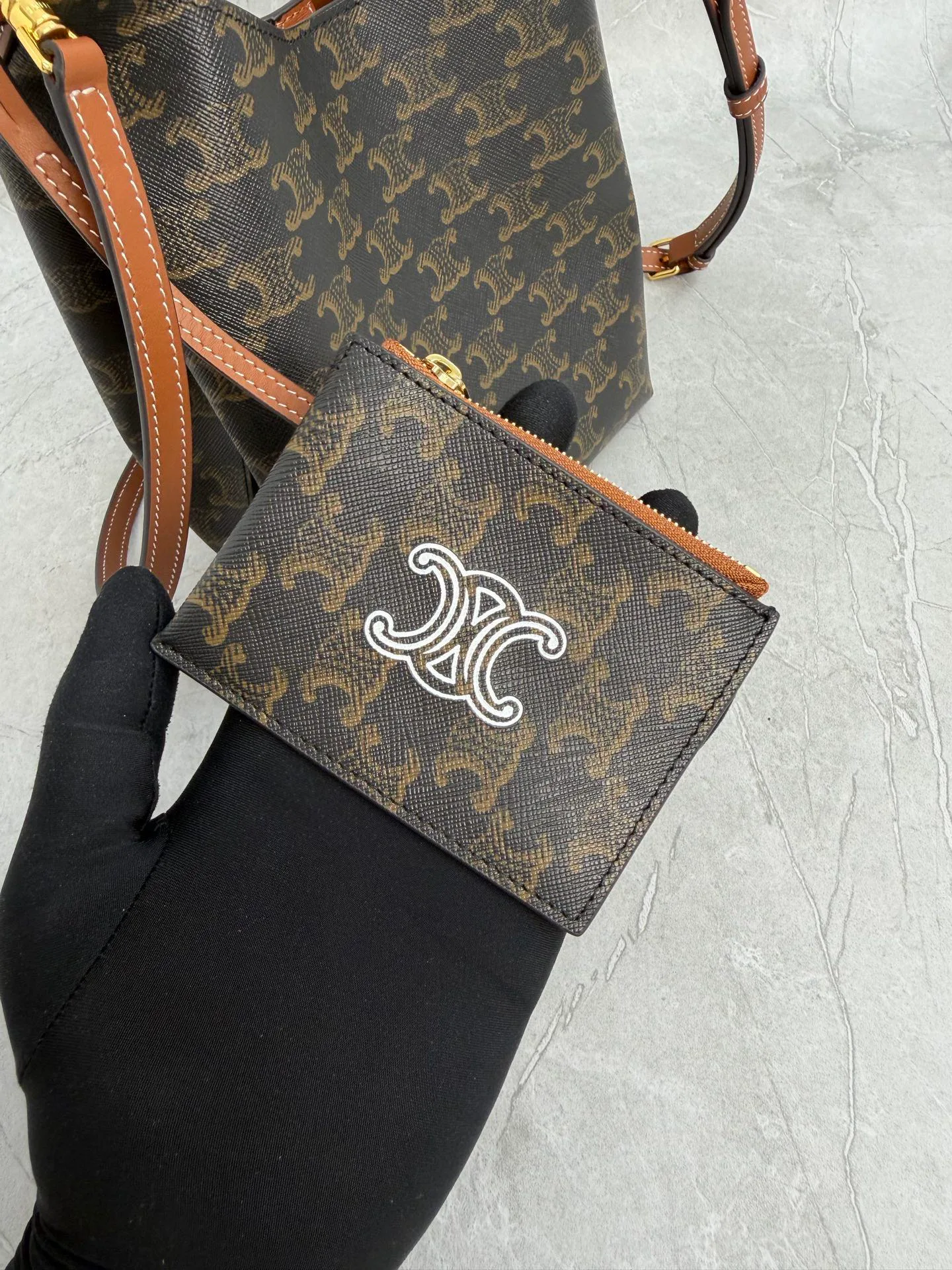 Women's Classic Handbags CELINE 17806347