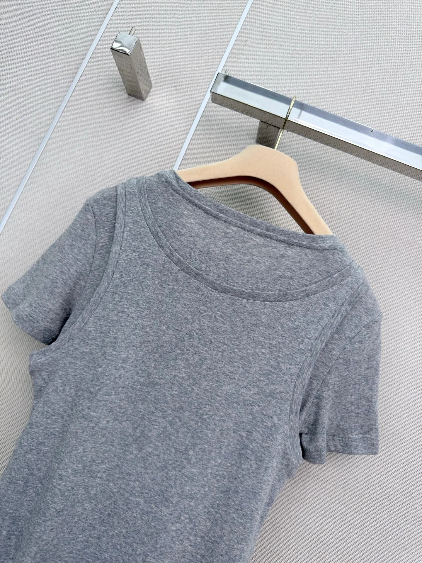 Women's T-Shirts MIU MIU 18199299