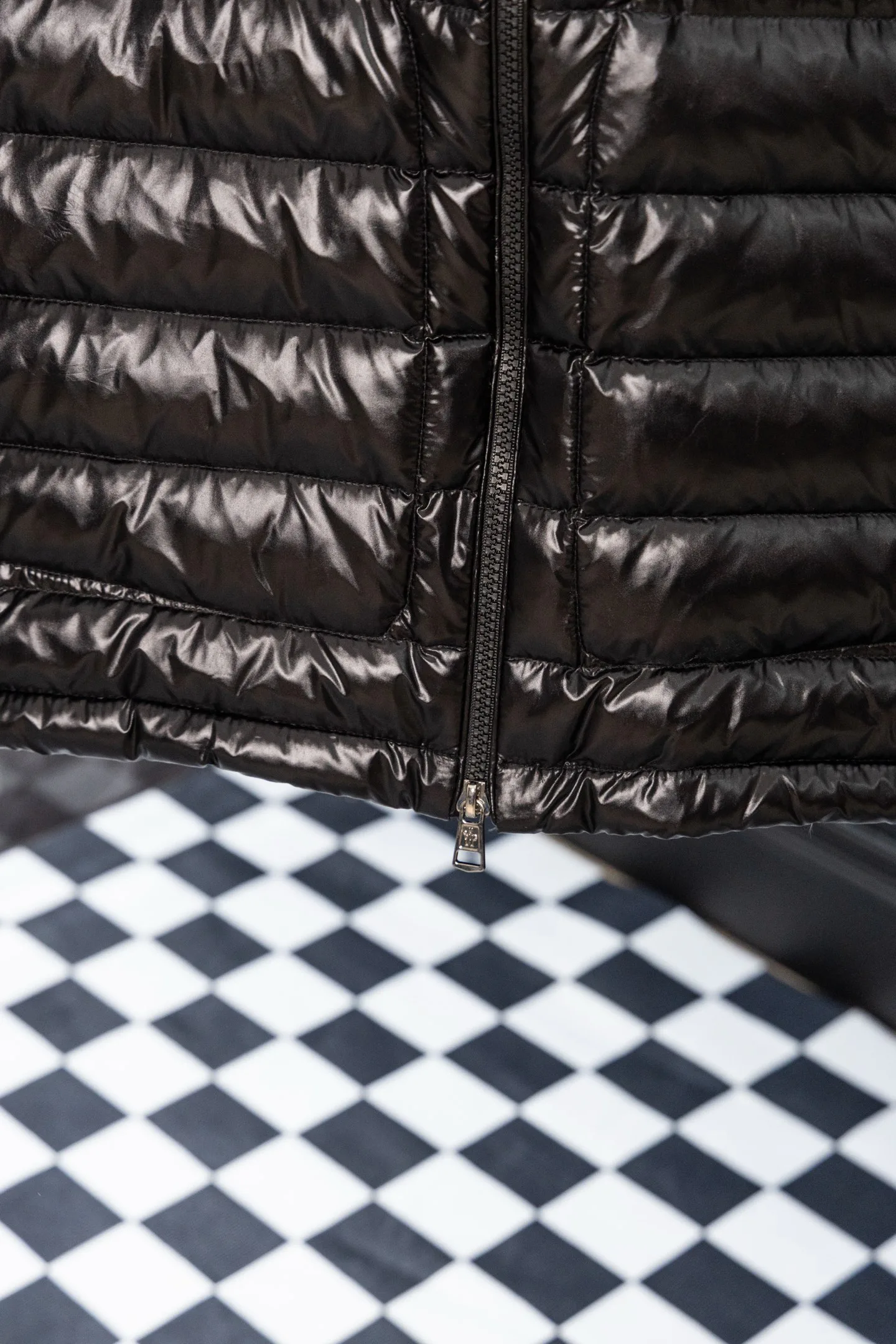 Men's Jackets And Down Jackets MONCLER 18507212