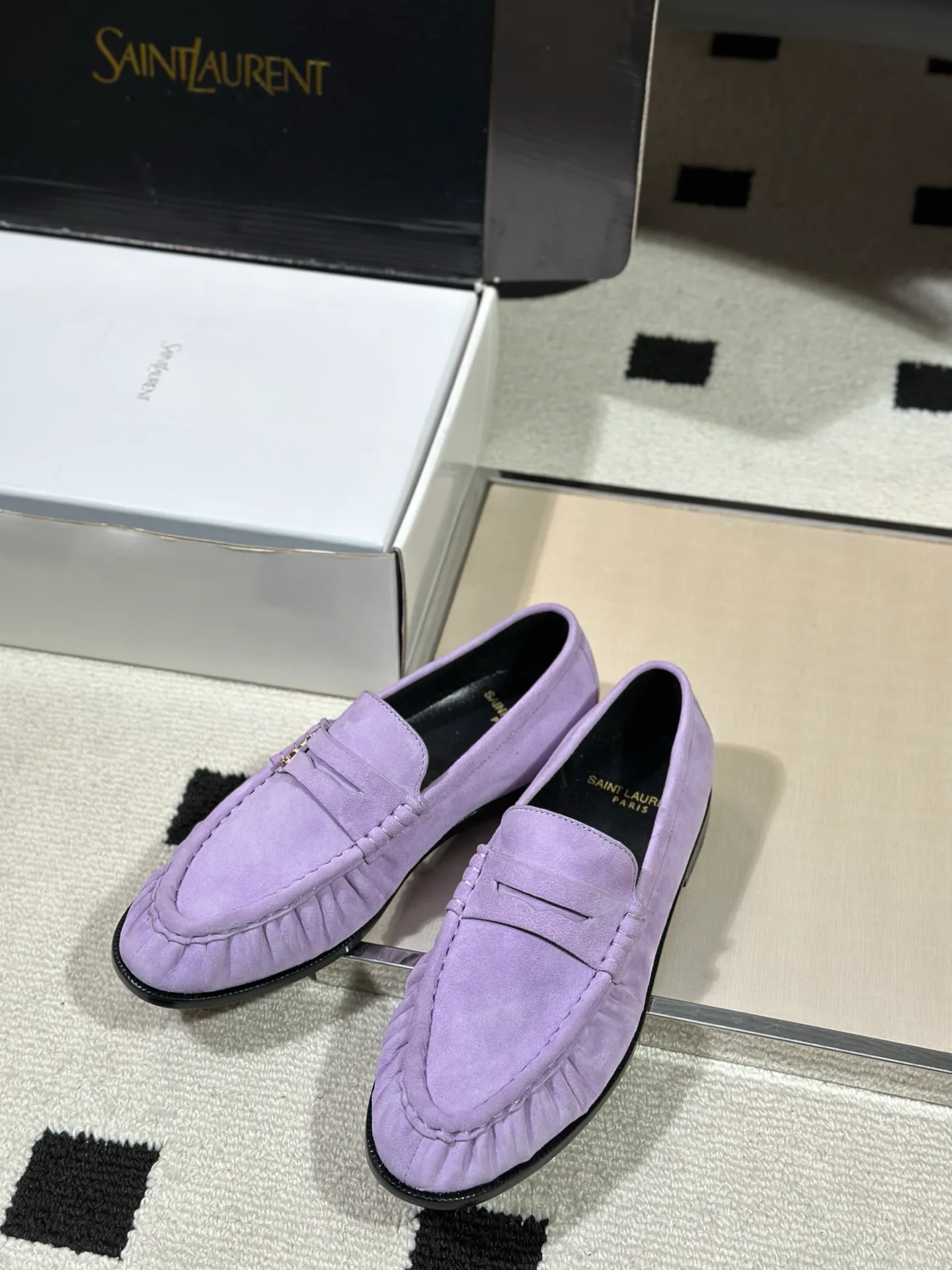 Women's Loafers And Moccasins SAINT LAURENT 18041796