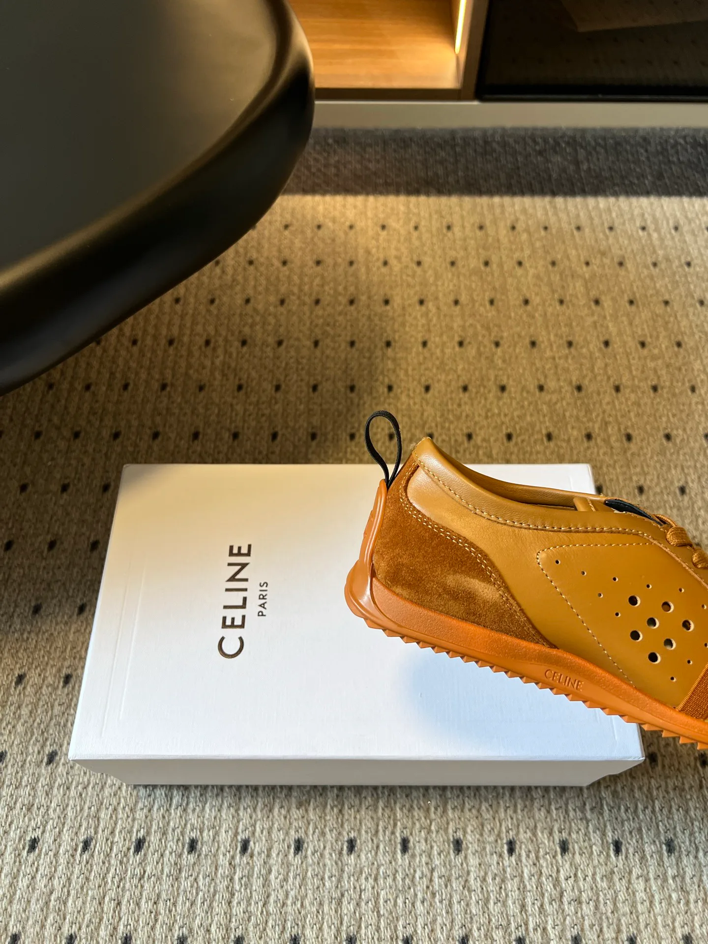 Women's Sneakers CELINE 18120985