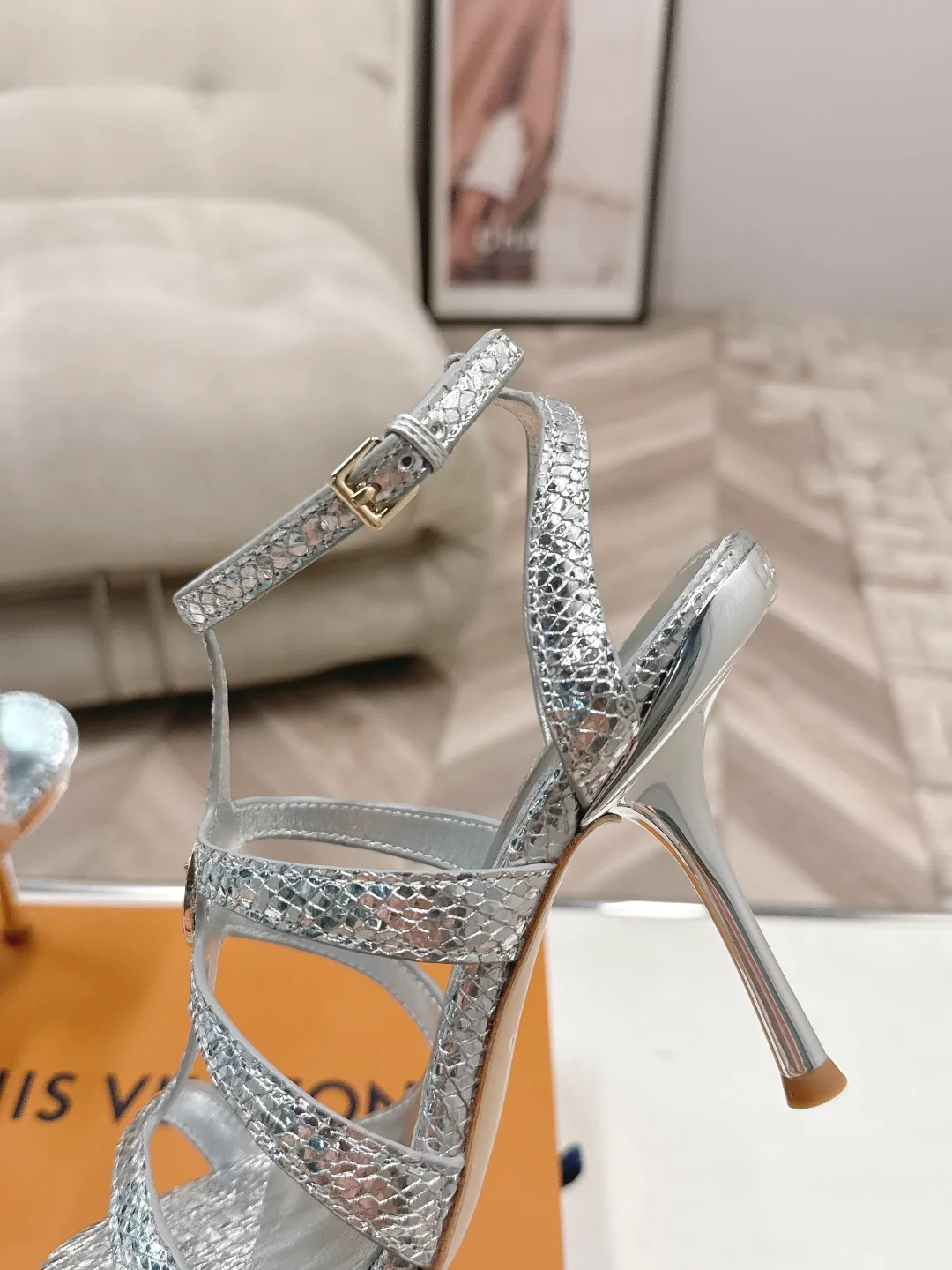 Women's Open-Toe Sandals LOUIS VUITTON 17578100