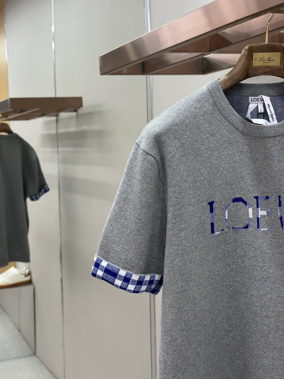 Women's T-Shirts LOEWE 18191134