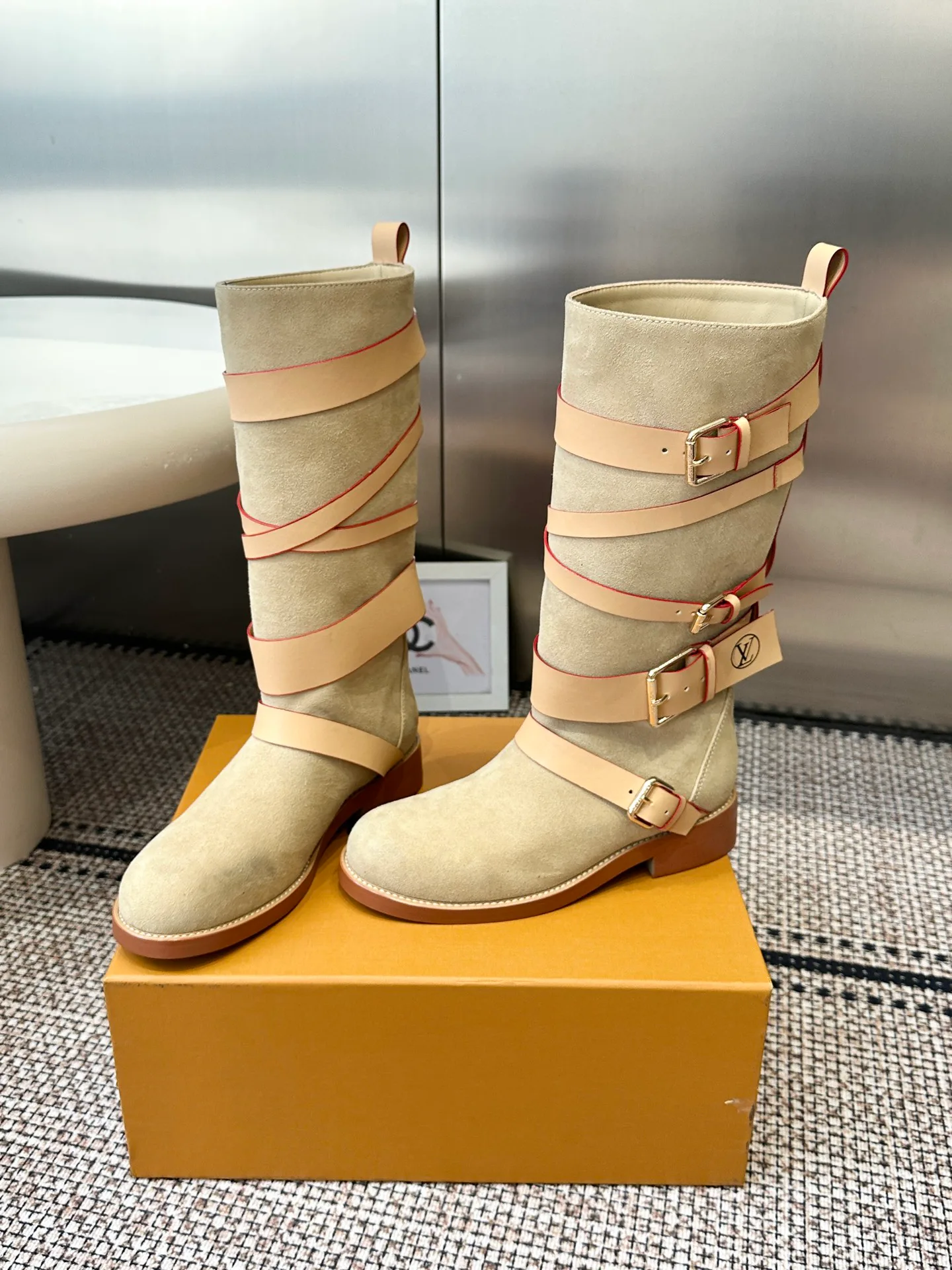 Сапоги Женские Louis Vuitton 18619022