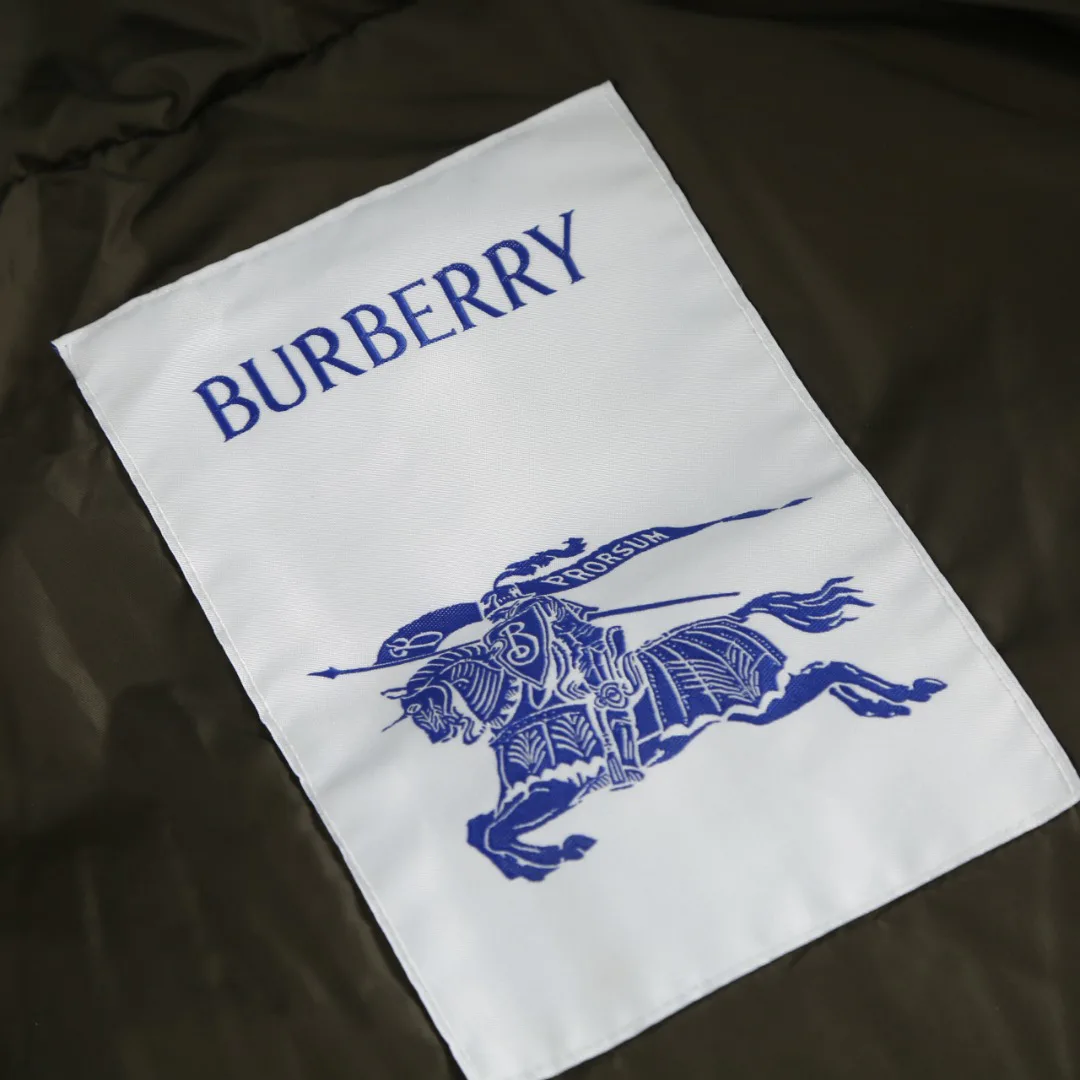 Women's Jackets And Down Jackets BURBERRY 18022568