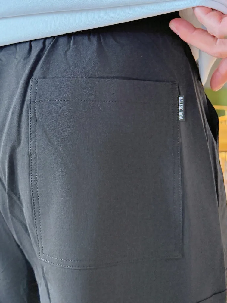 Men's Trousers BALENCIAGA 18345815