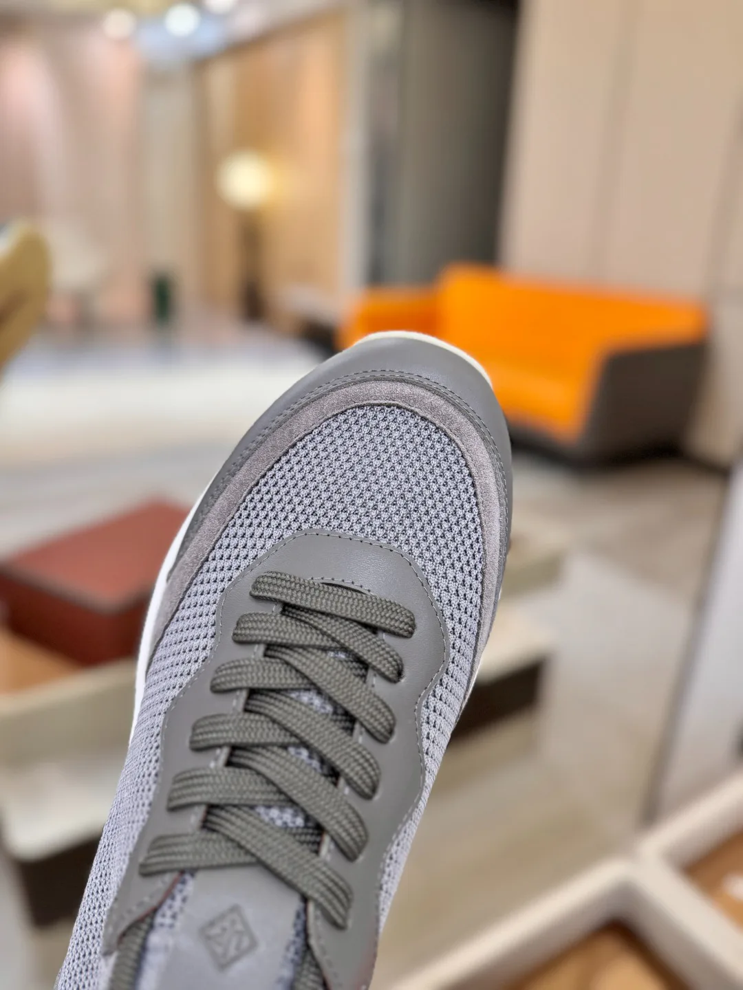 Men's Sneakers LORO PIANA 18039623