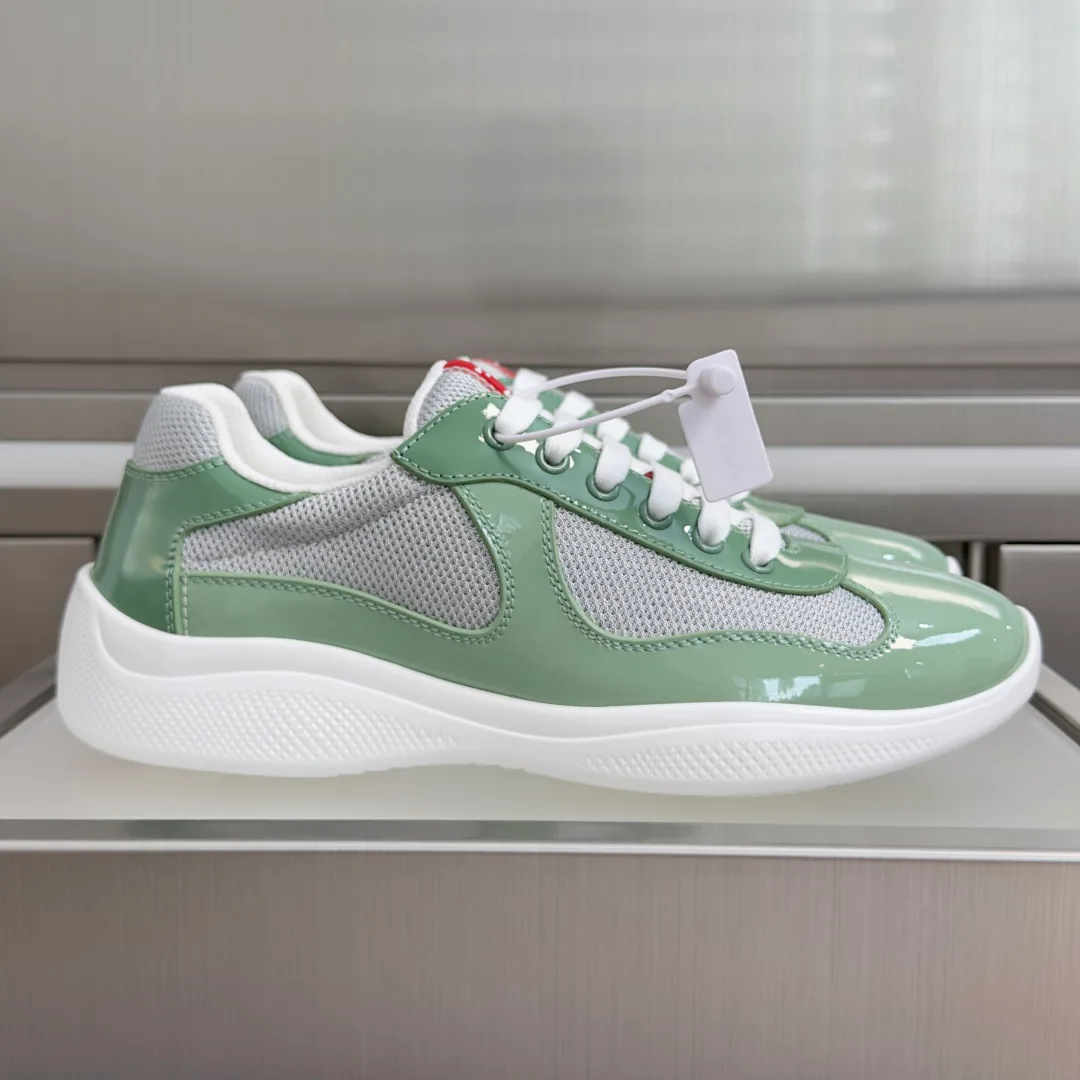 Men's Sneakers PRADA 17803085