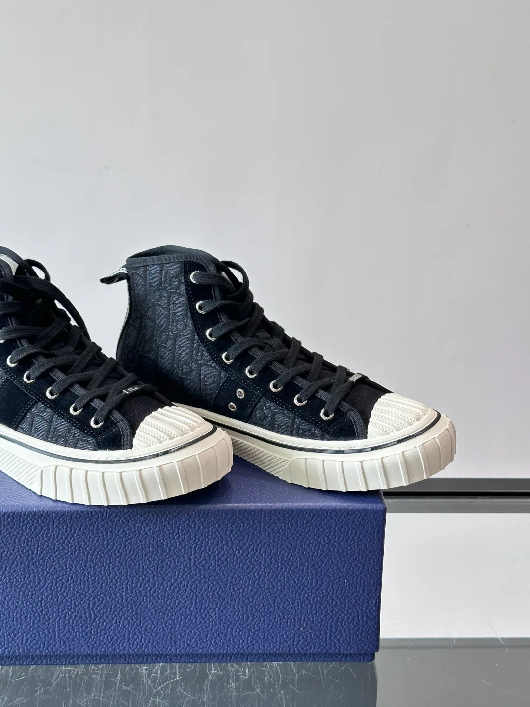 Women's Sneakers CHRISTIAN DIOR 18118781