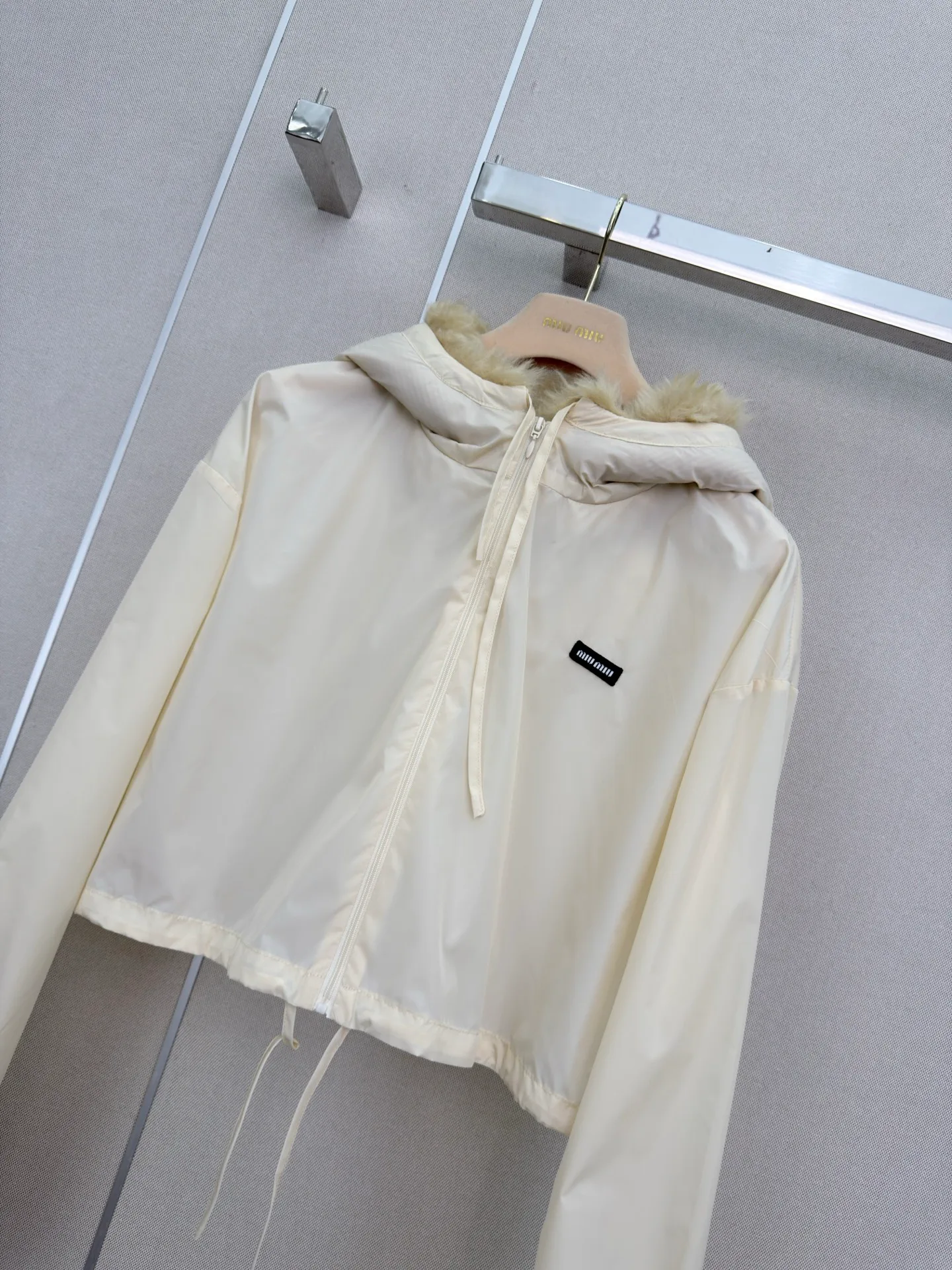 Women's Jackets And Down Jackets MIU MIU 18108324