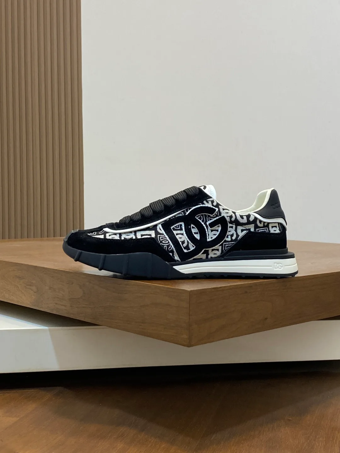 Men's Sneakers DOLCE & GABBANA 17903260