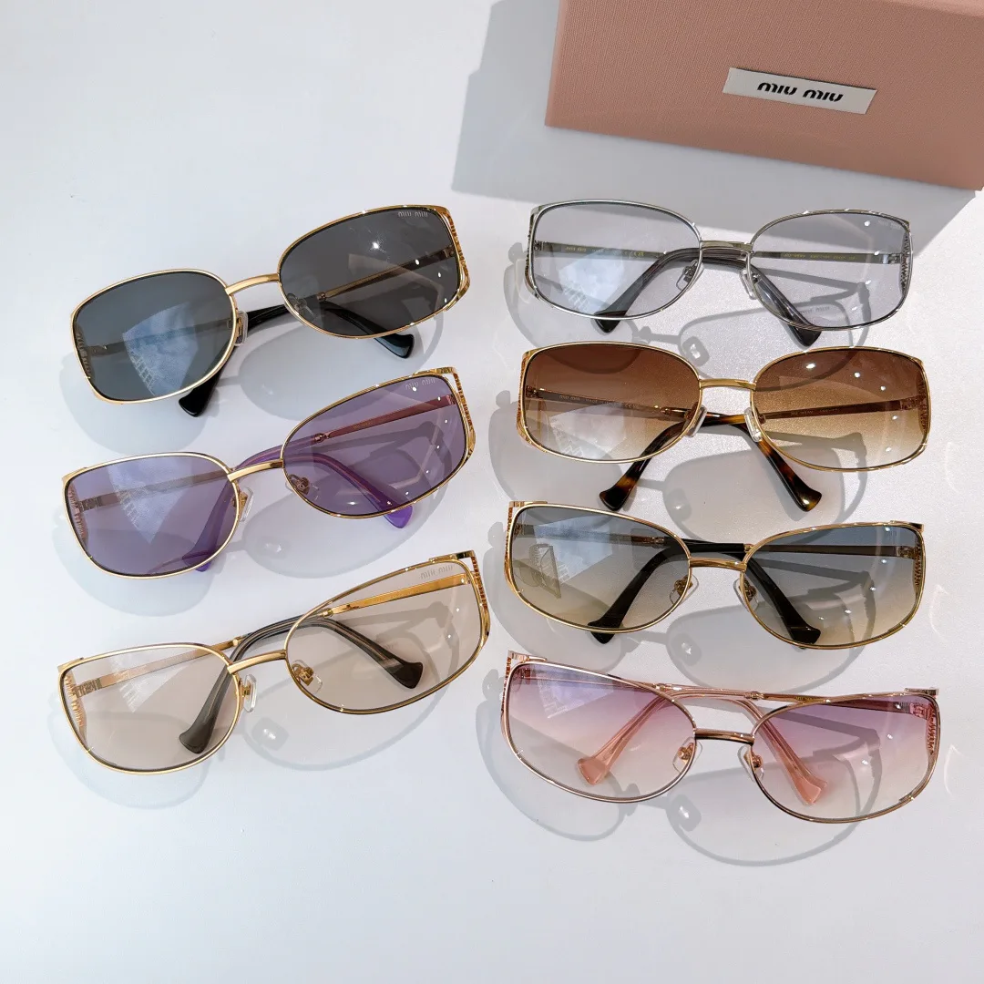 Glasses MIU MIU 17949289