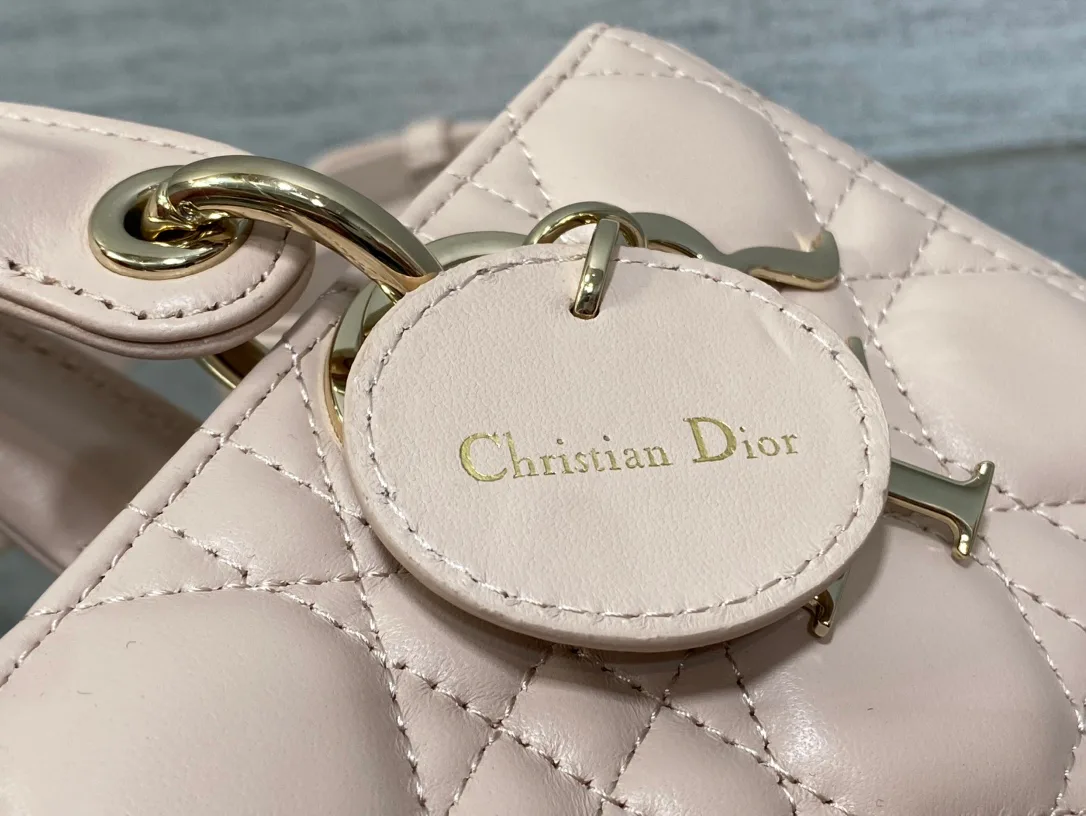 Women's Classic Handbags CHRISTIAN DIOR 17770405