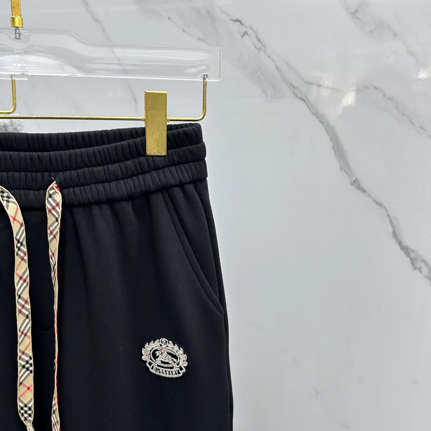 Men's Trousers BURBERRY 18246677
