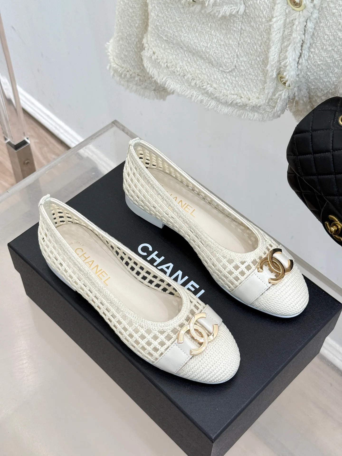 Women's Ballet Flats CHANEL 17240716