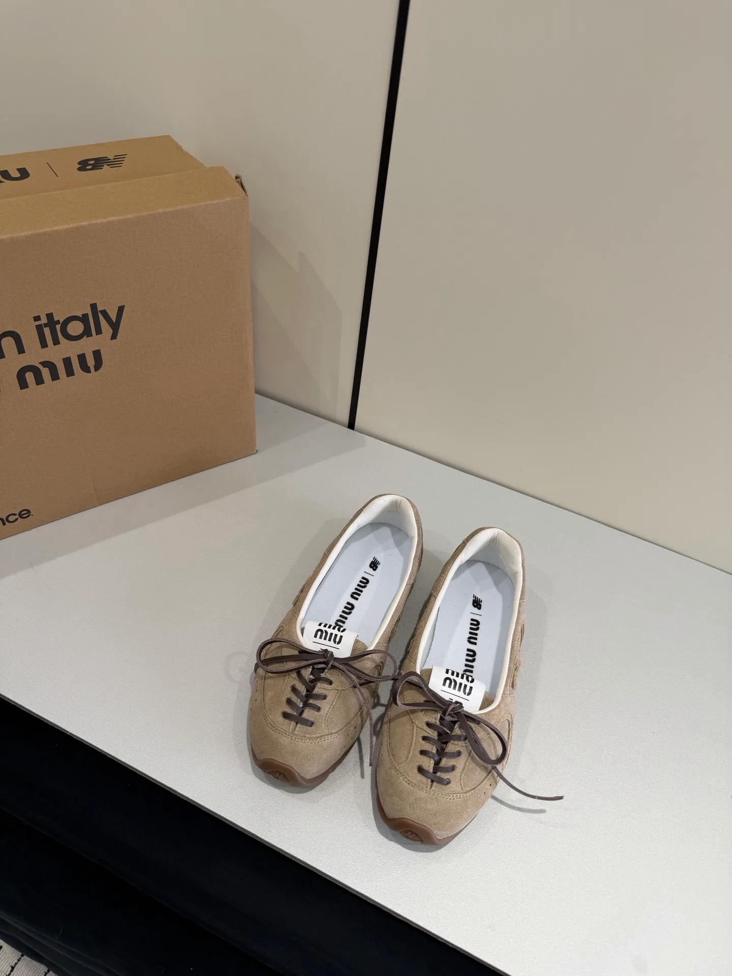 Women's Ballet Flats MIU MIU 17977106