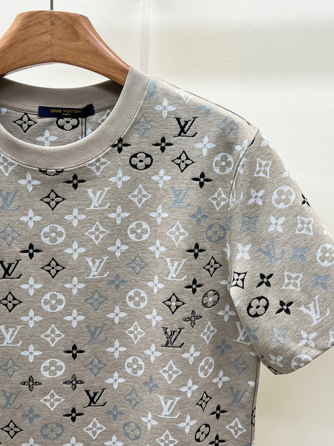 Men's T-Shirts LOUIS VUITTON 18499488