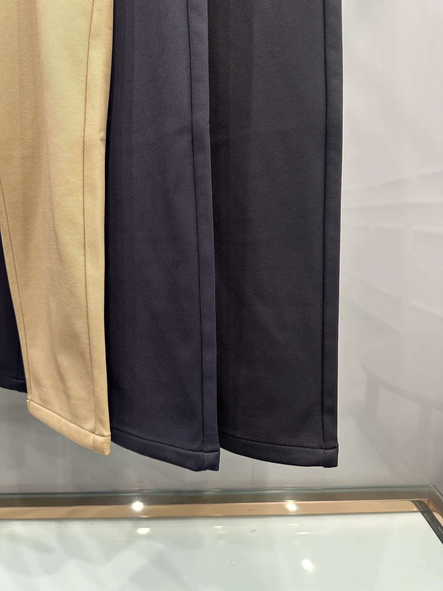 Men's Trousers BURBERRY 18072106