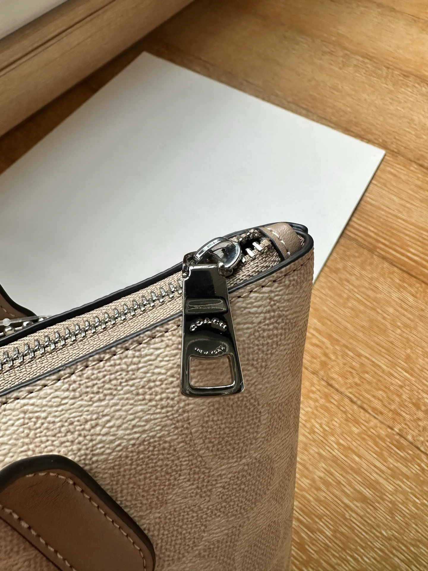 Women's Classic Handbags COACH 17961010
