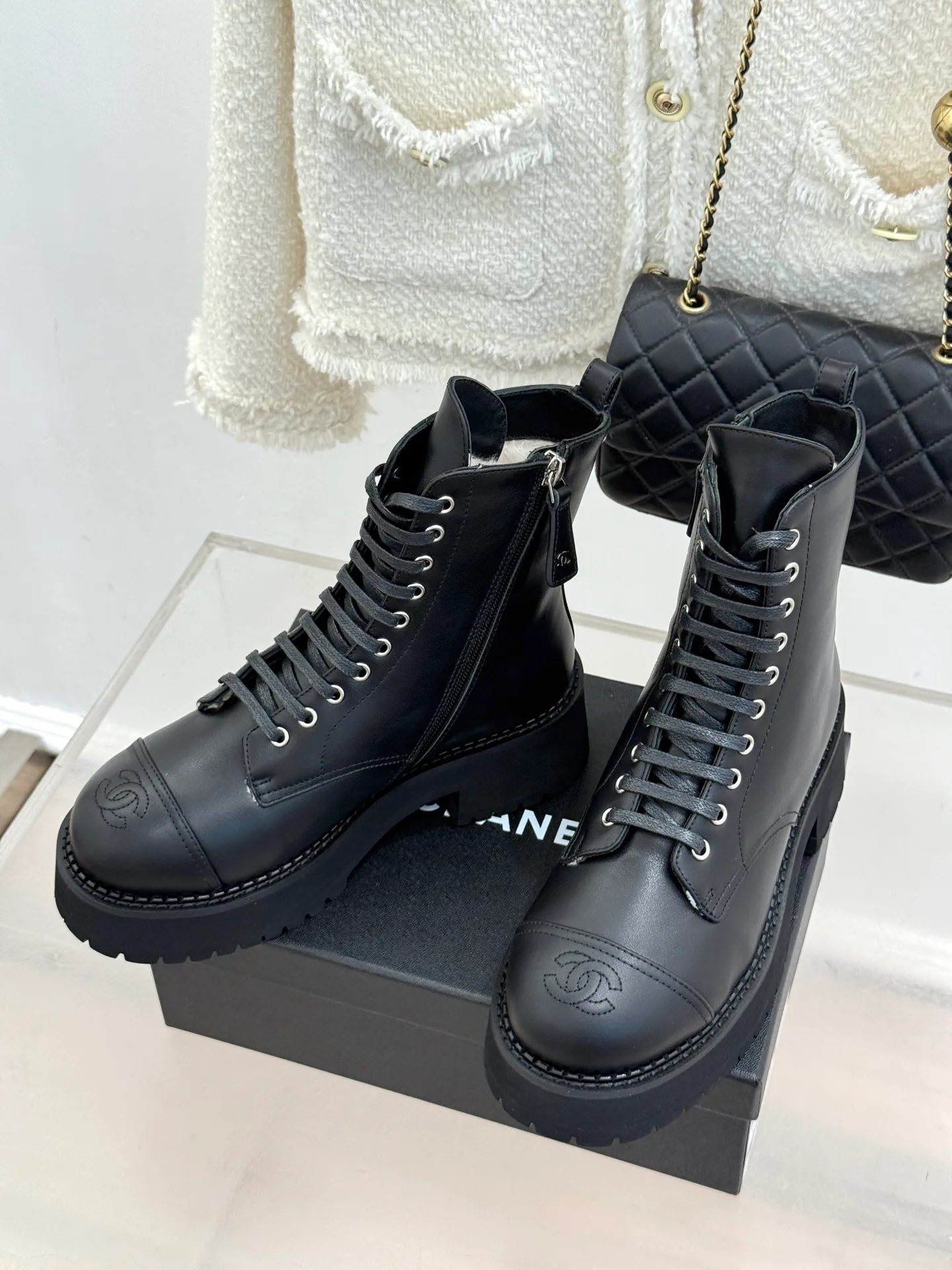 Women's Ankle Boots CHANEL 19570321