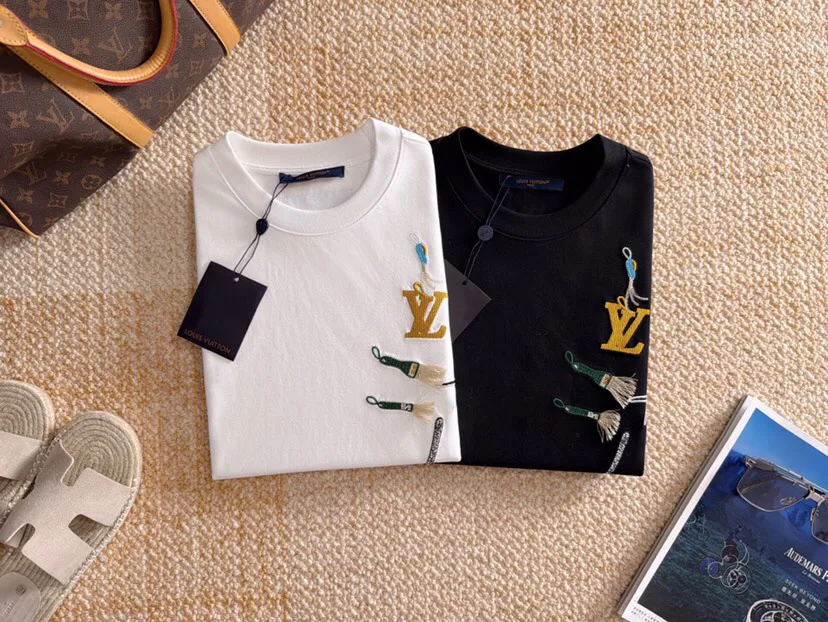 Men's T-Shirts LOUIS VUITTON 17510213