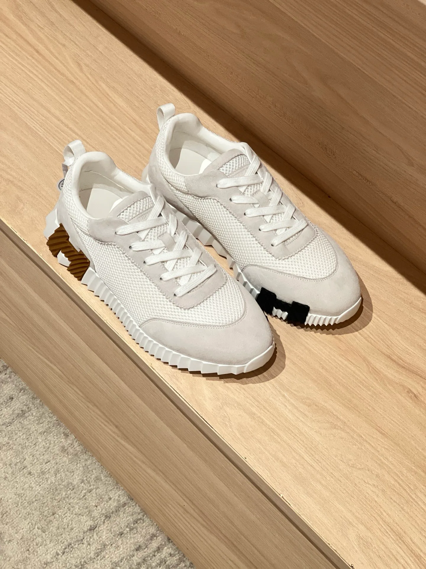 Women's Sneakers HERMES 18080309