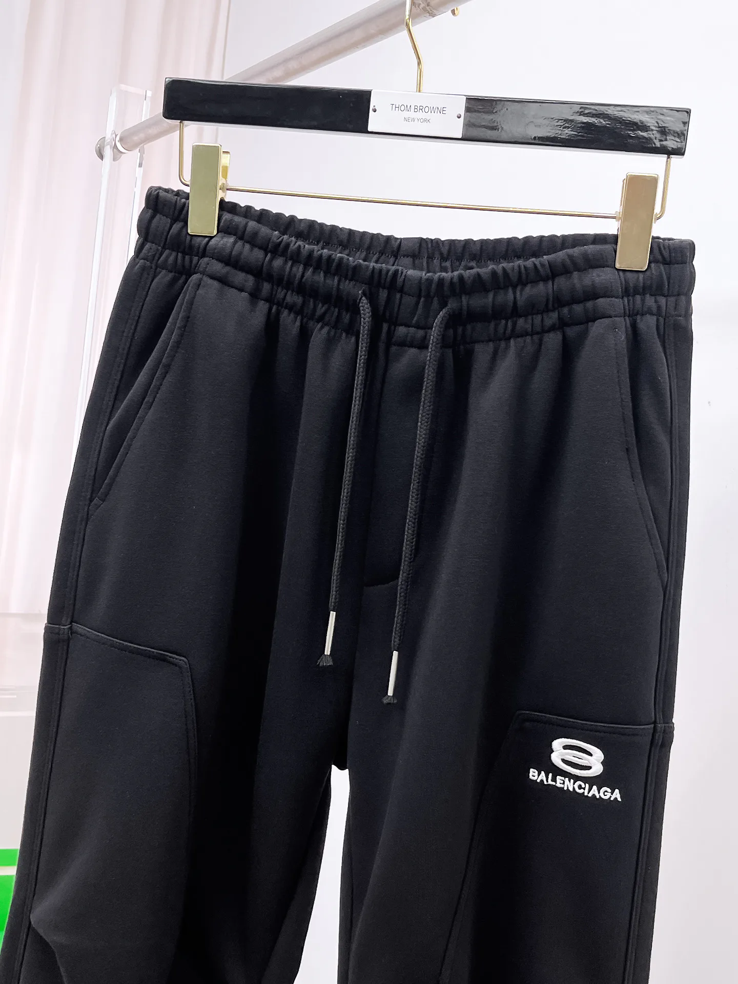 Men's Trousers BALENCIAGA 18399367