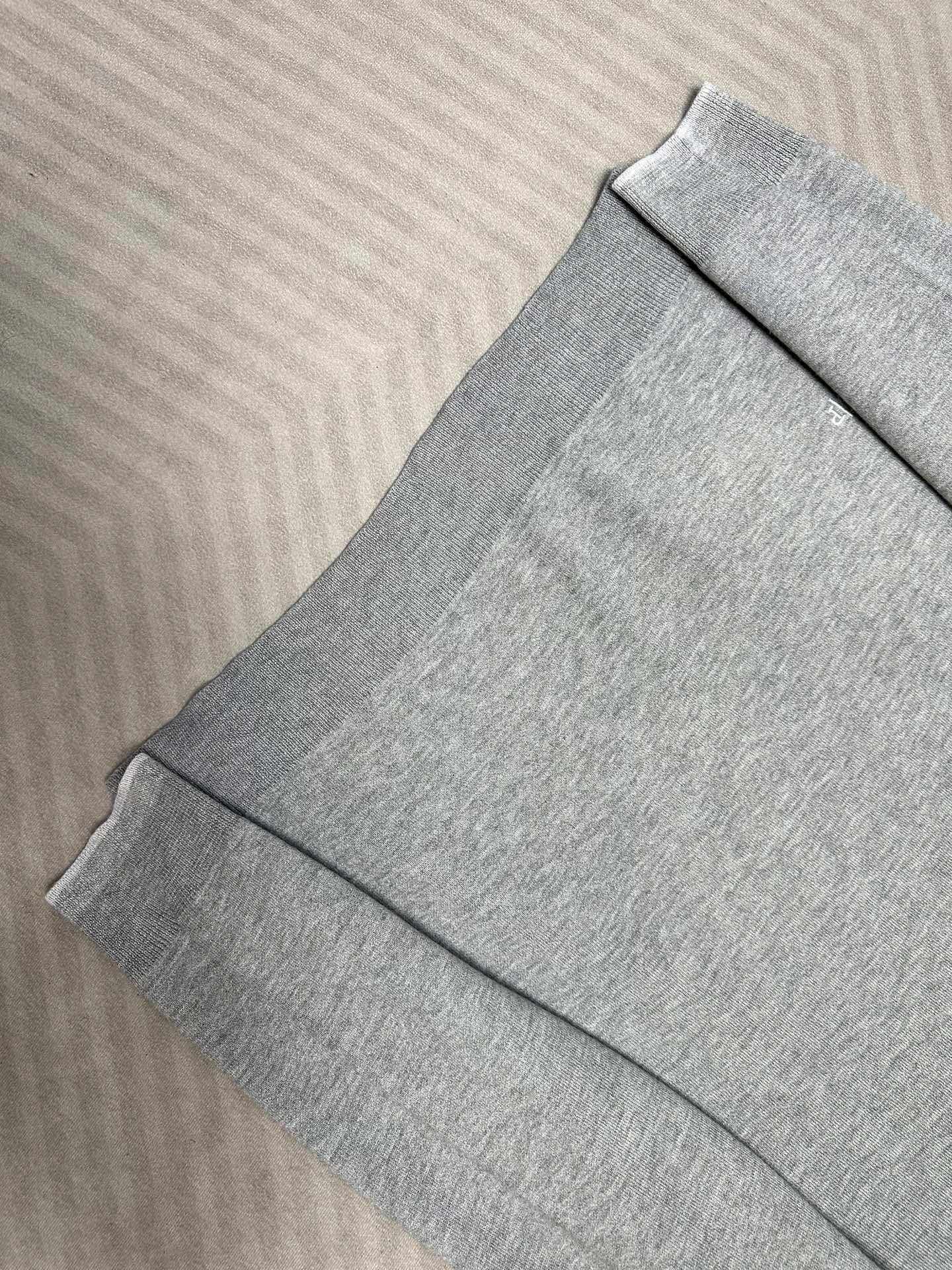 Men's Jumpers And Sweaters LORO PIANA 18098010