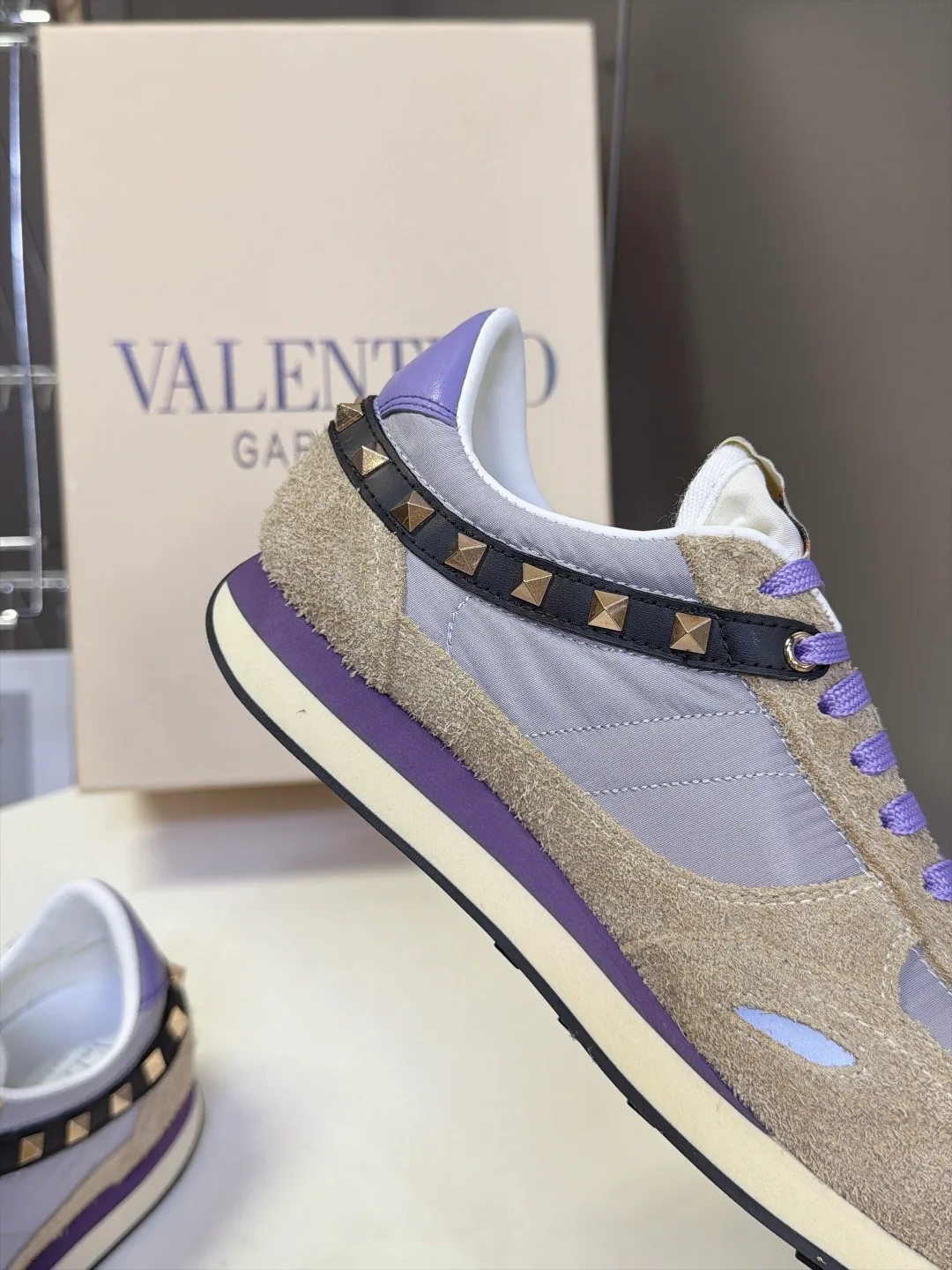 Women's Sneakers VALENTINO 17887665