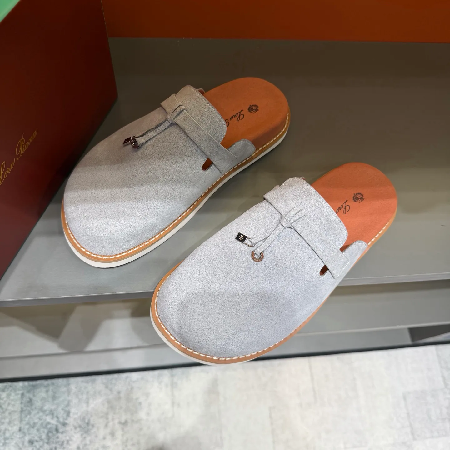 Women's Mules And Clogs LORO PIANA 18400753