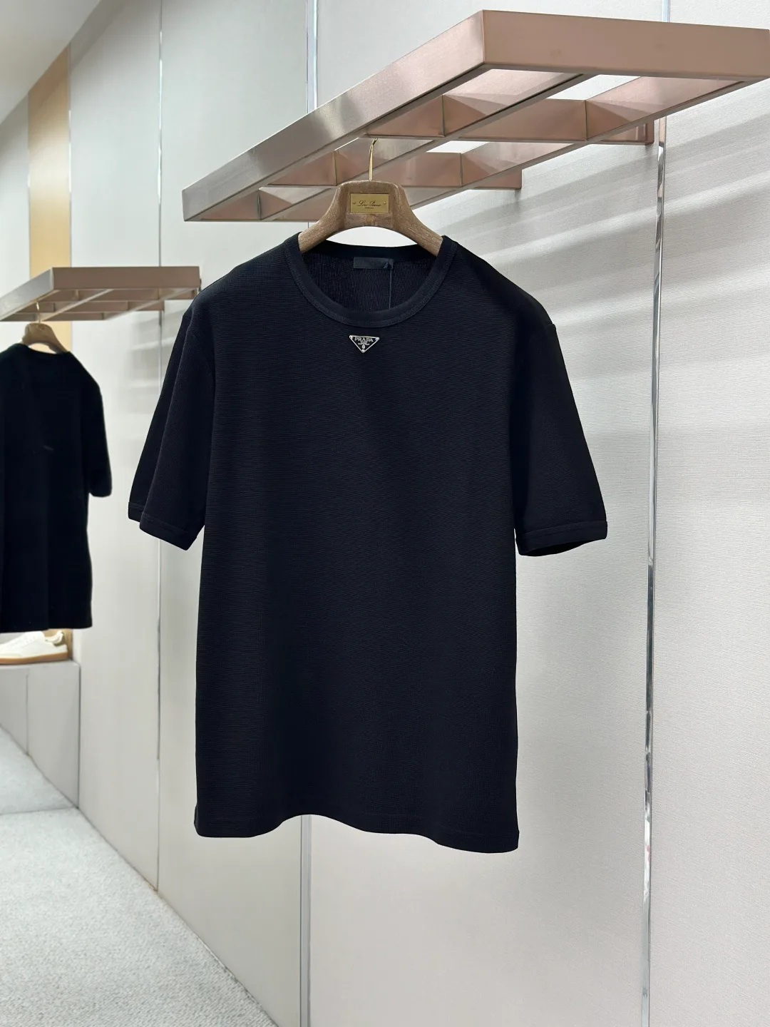 Women's T-Shirts PRADA 18191102