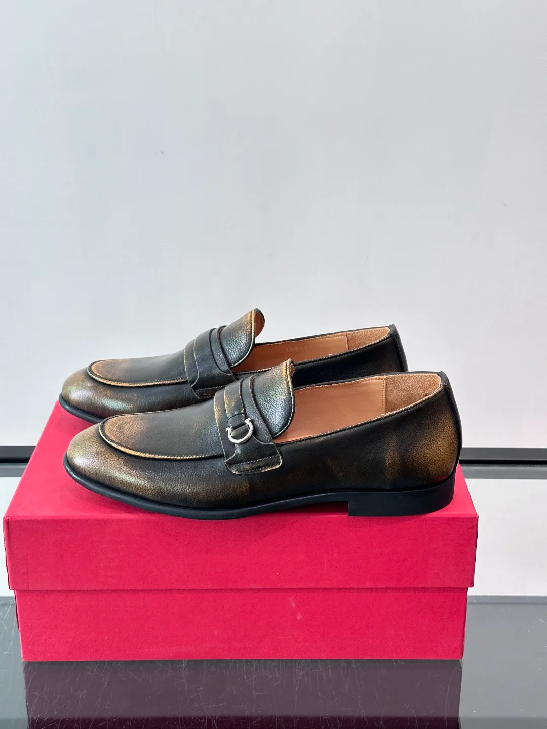 Men's Loafers And Dress Shoes SALVATORE FERRAGAMO 18079439