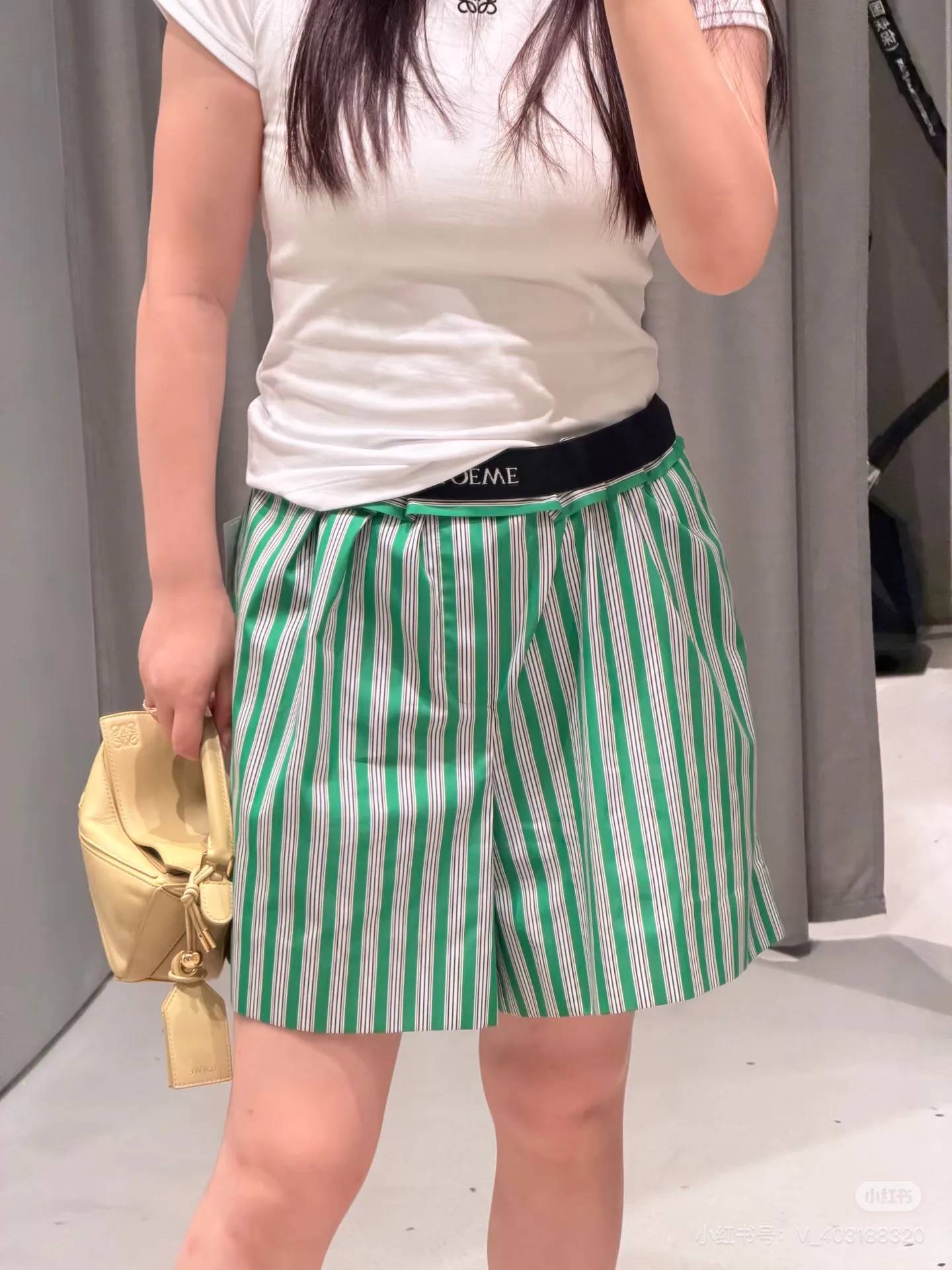 Women's Shorts LOEWE 17803449