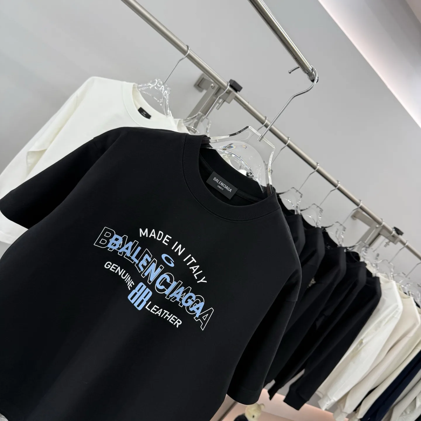 Men's T-Shirts BALENCIAGA 17974705