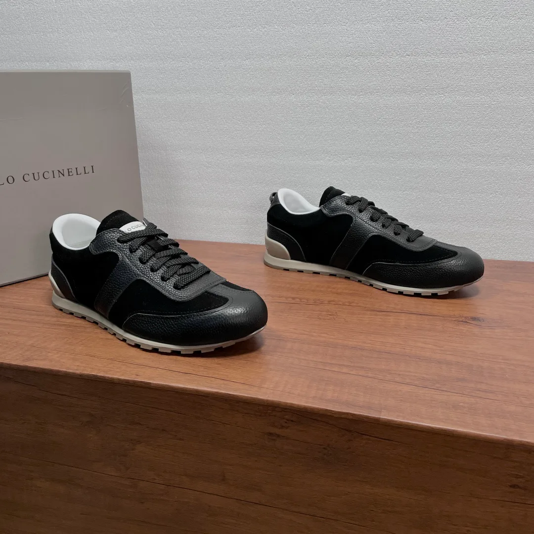 Кроссовки Женские Brunello Cucinelli 18626390