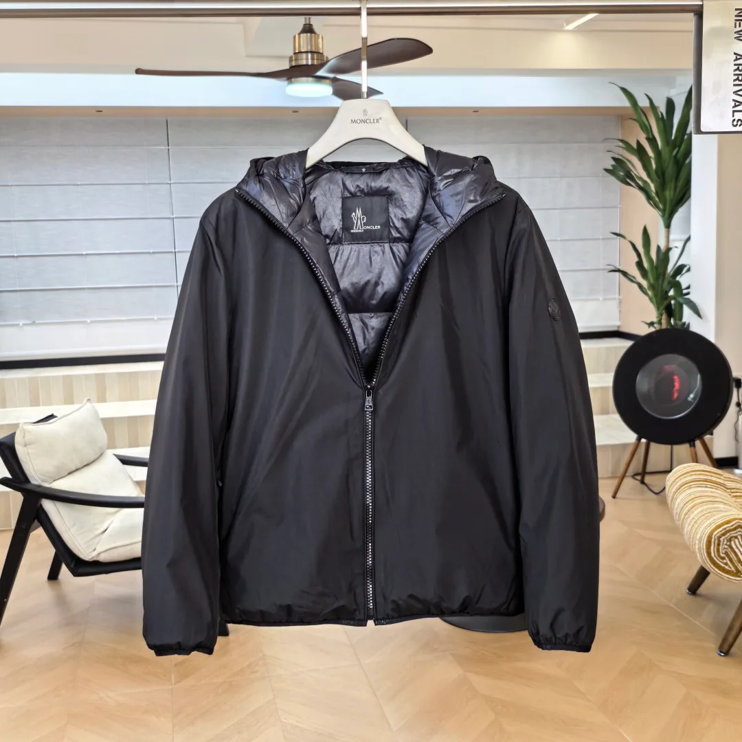 Men's Jackets And Down Jackets MONCLER 18281291