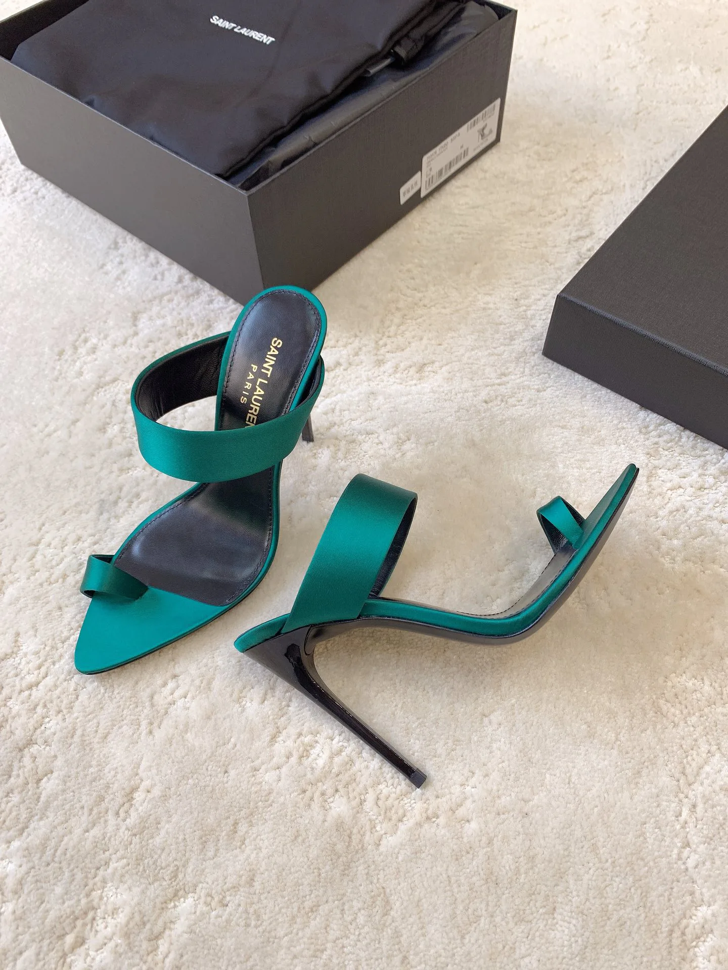 Women's Open-Toe Sandals SAINT LAURENT 17184610