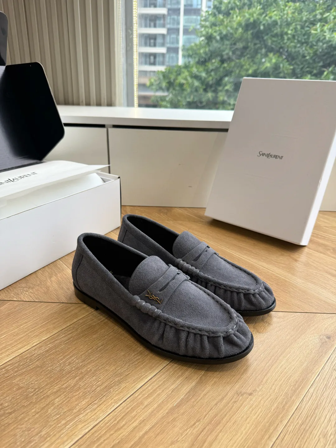 Men's Loafers And Dress Shoes SAINT LAURENT 17781549